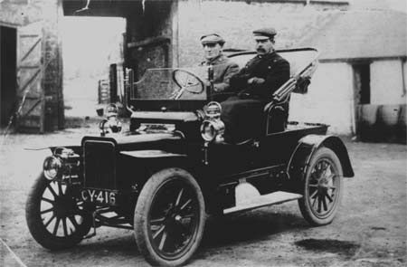 First car in Llangadog